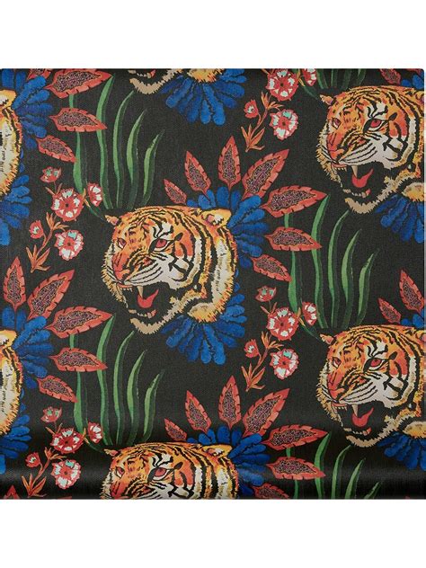 gucci tiger pattern